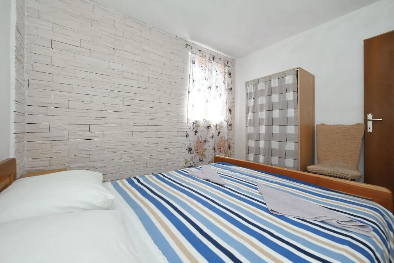 House Lovre Villa Tkon