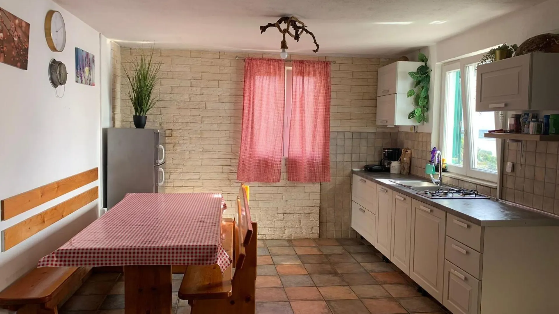 펜션 트콘 House Lovre 빌라